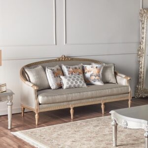 فرش روشن و مبل کلاسیک