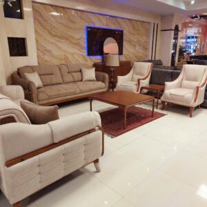 مبل قسطی در آزادی تهران